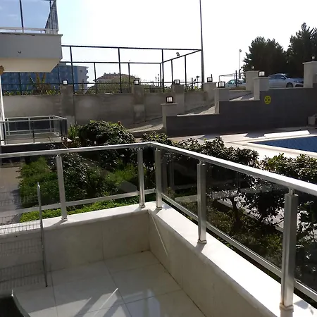 Alanya Kestel Pool, 50 Mtr 아파트 *